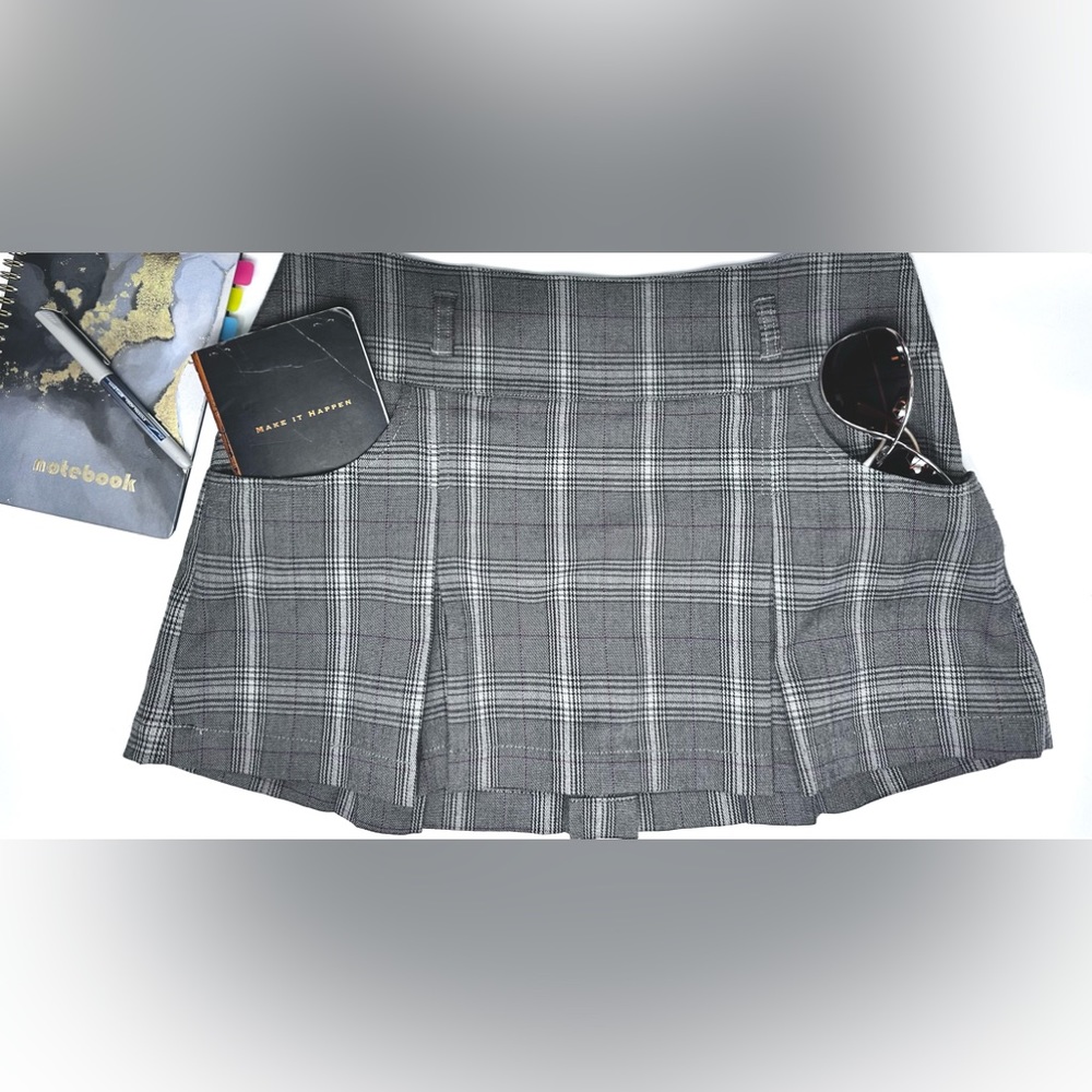 Guess Mini Skirt